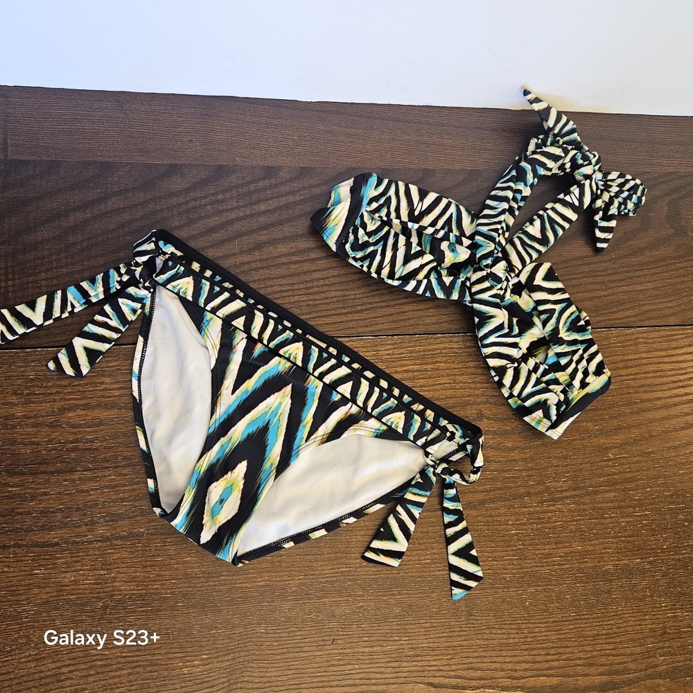 LELANI‎ Zebra Print Bikini Set Halter Tie Side Swimsuit Sz 6 NWOT